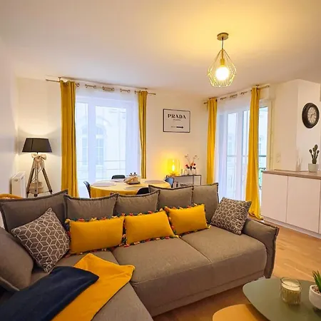 L'atelier Des Arts Apartment *